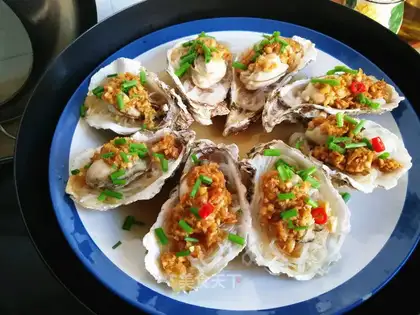 Garlic fan steams