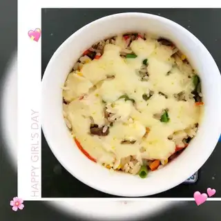 Beef cheese rice