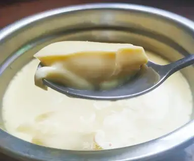 Milk steamed eggs