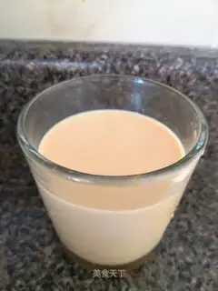 Coffee and milk tea