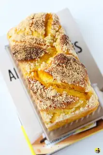 Super soft pumpkin toast