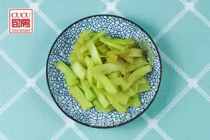 Jealous watermelon