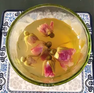 Rose tea from Dragonshu