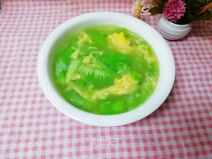 Smelt duck egg soup