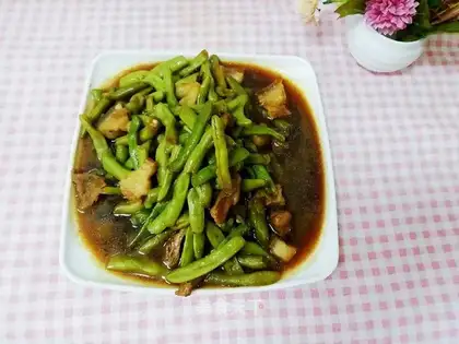 Four seasons of bean meat