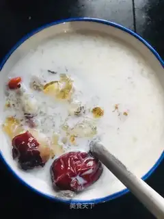 Milk, snow, ointment