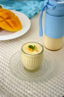 Mango milkshake