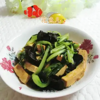 Blackwood, old tofu-cooked chicken