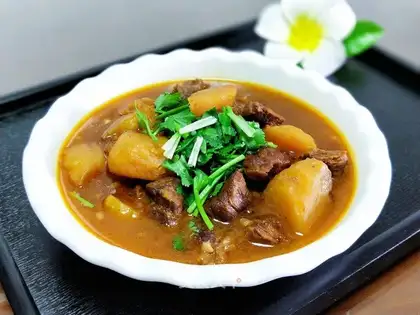 Tomato potato stew