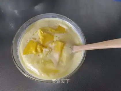 Mango smoothie