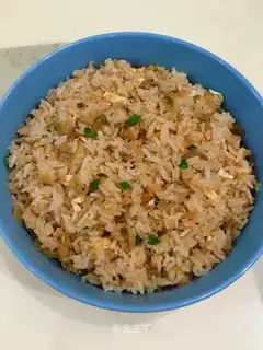 Squeeze eggs and rice