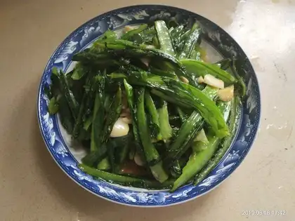 Garlic barley
