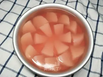 Peaches Moose