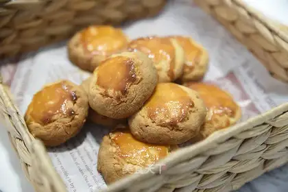 Peanut souffle