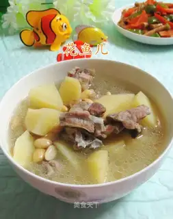 Soy potato steak soup