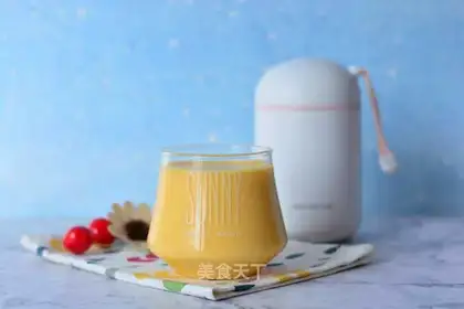 Milk mango juice