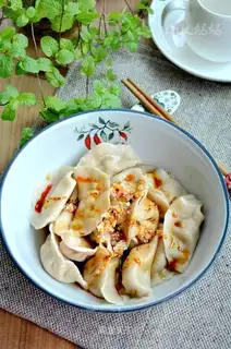 Squeeze meat dumplings