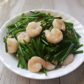 Shrimp sprouts
