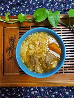 Roasted beef soup