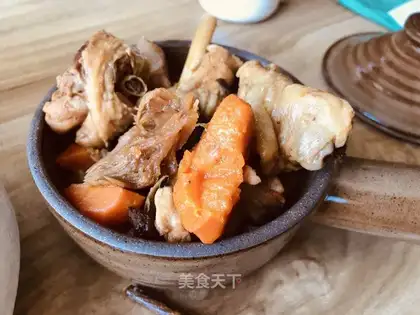 Monkey mushrooms, chicken legs