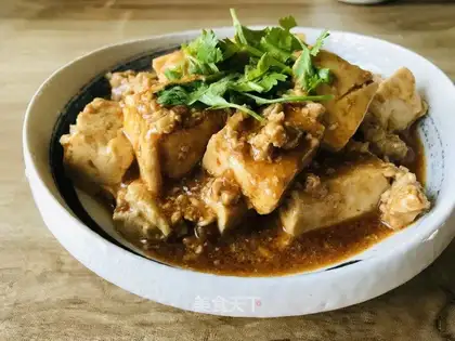 Meat sauce, tofu