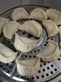 Little cabbage, potato steam