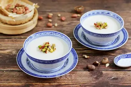 Peanut gravy