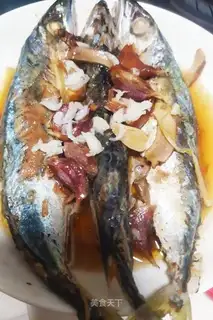 A steamed seafish
