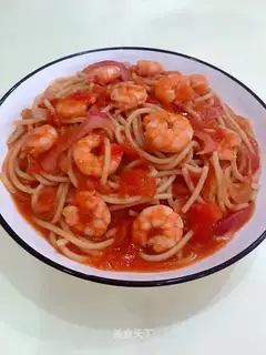 Shrimp tomato pasta