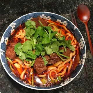 Red beef noodles