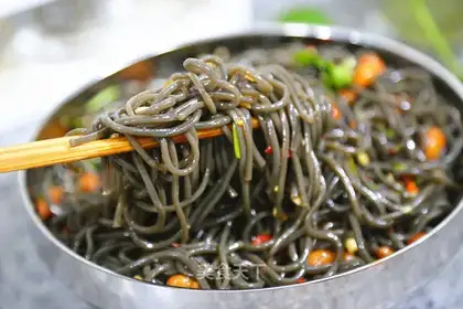 Frozen root powder