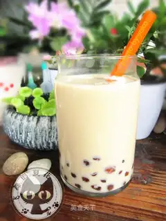 Homemade pearl milk tea