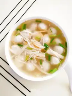 Boiled fish balls