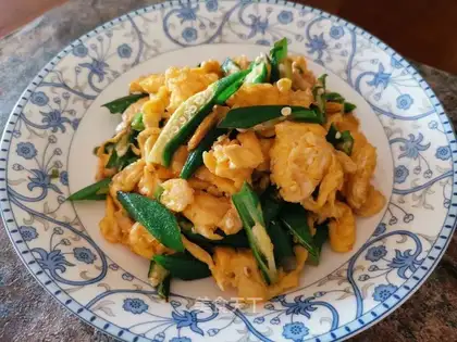 Autumn fried eggs
