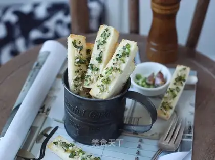 Garlic toast