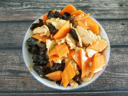 Carrot, wood, chicken