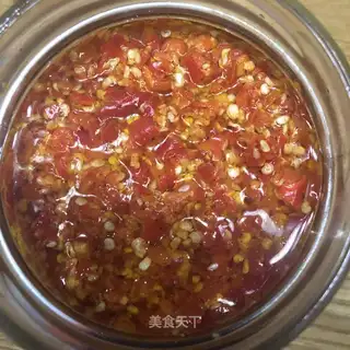 Homemade pepper sauce