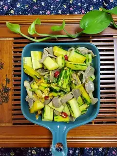 A cucumber with a chicken kidney