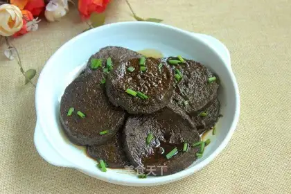 Black soybeans