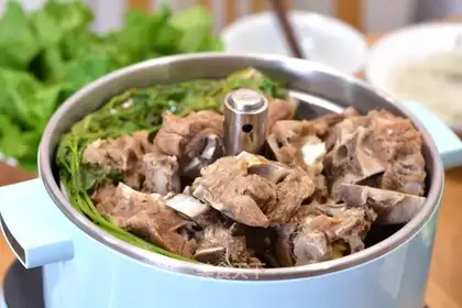 Scorpion hotpot