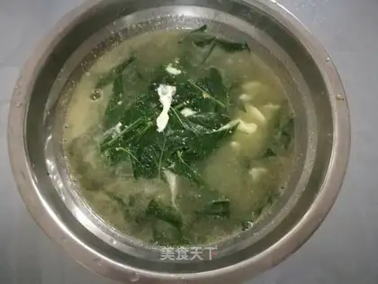 Chili duck egg soup