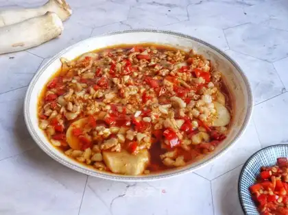 Precious meat and apricot mushrooms
