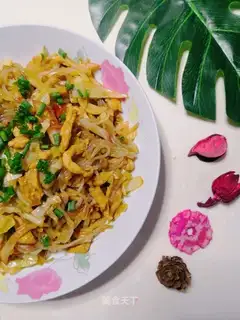 Pickles, pink meat