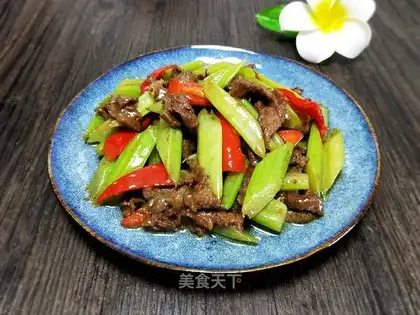 Beef fried celery