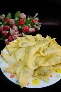 Egg dumplings