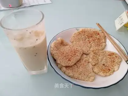Apple rice pancakes