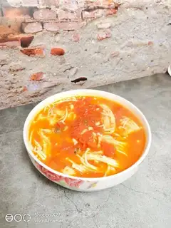 Tomato sauce, golden mushroom
