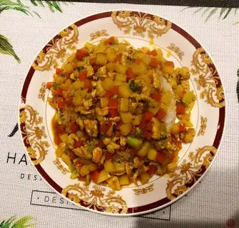Curry carrots, chicken greasy
