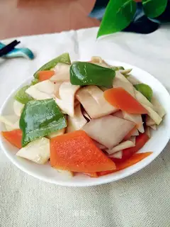 Apricot mushroom