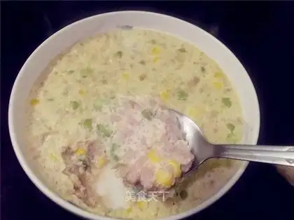 Steamed meat pie with egg